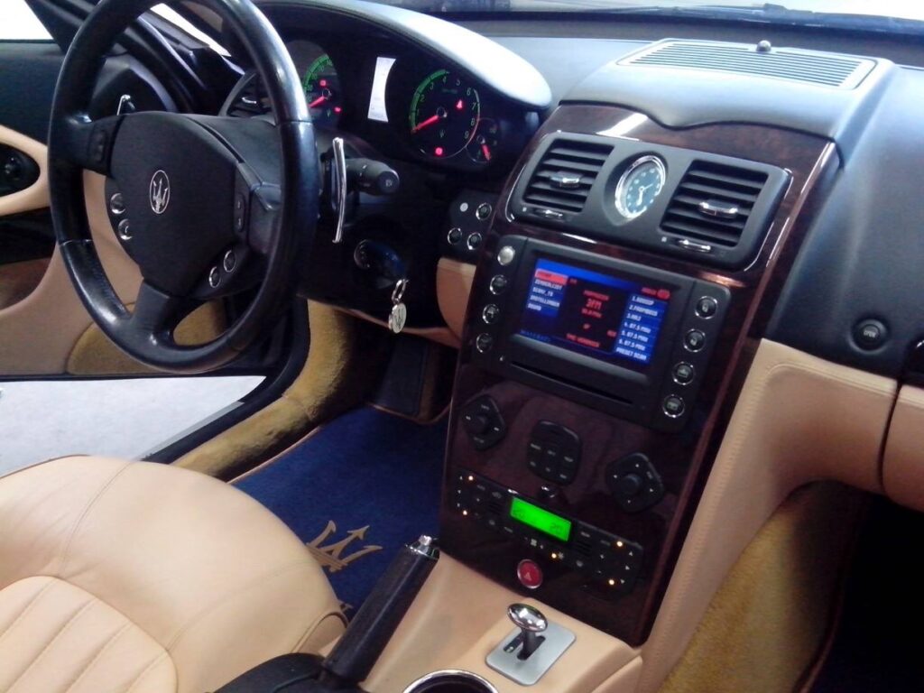 interieur reinigen maserati | a1 car cleaning